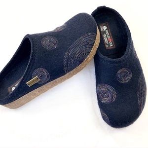 Haflinger Spirit Swirl Navy Wool Clogs, 8 Women’s